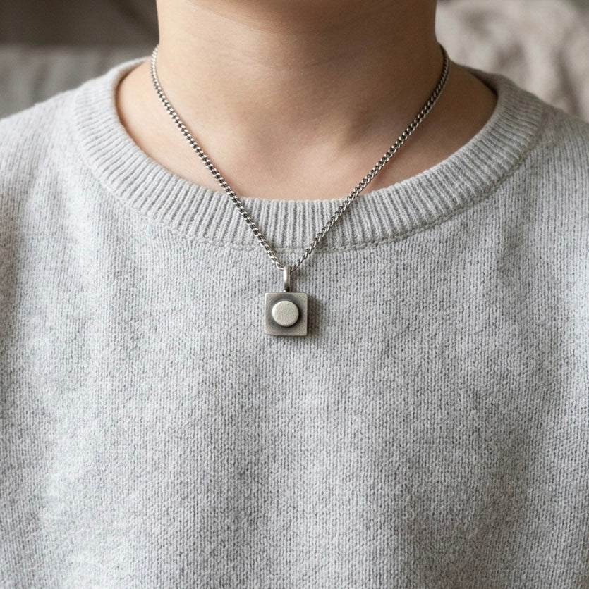 Pixel Brick necklase