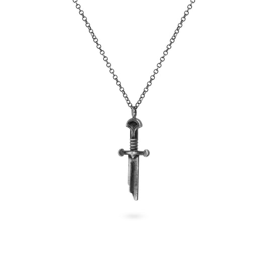 Pendant “The sword that was broken”